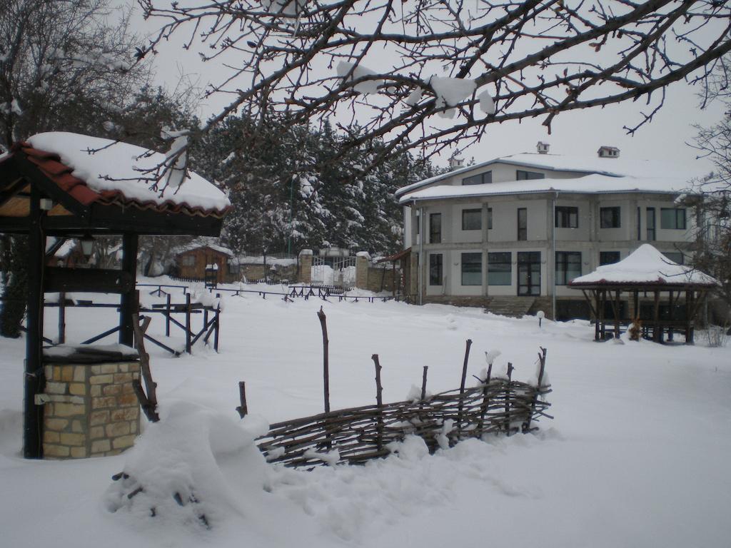 Park Hotel Djevana Gorna Oryakhovitsa Eksteriør bilde