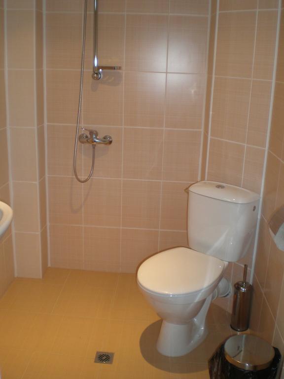 Park Hotel Djevana Gorna Oryakhovitsa Rom bilde